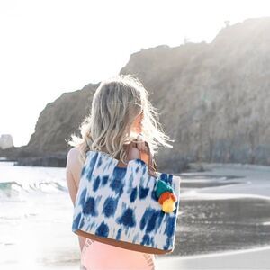 Lu + Elle Tie-Dye Laguna Tote Bag • Indigo